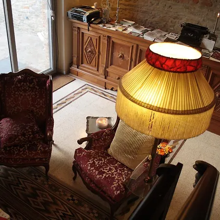 Casaforte Alba In Langa 3*