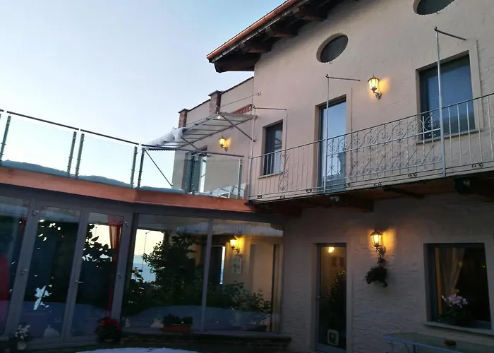 Panzió Casaforte Alba In Langa Mango