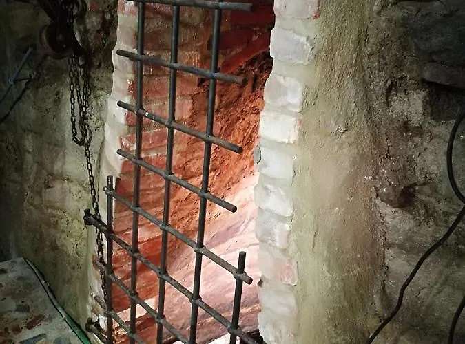 Casaforte Alba In Langa Mango